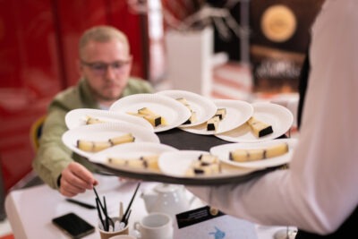 imgonline-com-ua-Resize-IAVrf7OLn2LfNR