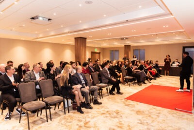 imgonline-com-ua-Resize-THqjU0i4QiwHeC6R