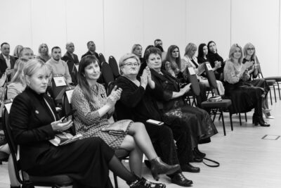 imgonline-com-ua-Resize-oHnvCsRqWeN2qI8k