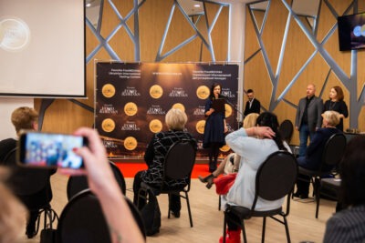 imgonline-com-ua-Resize-vn4ImEDyYTnOEs